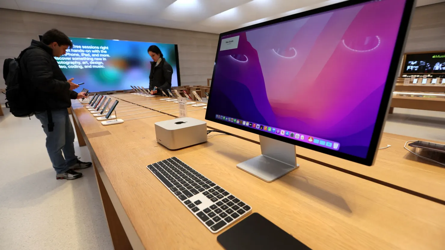 Apple and Meta Bring Muse AI Power to Mac: What You Need to Know