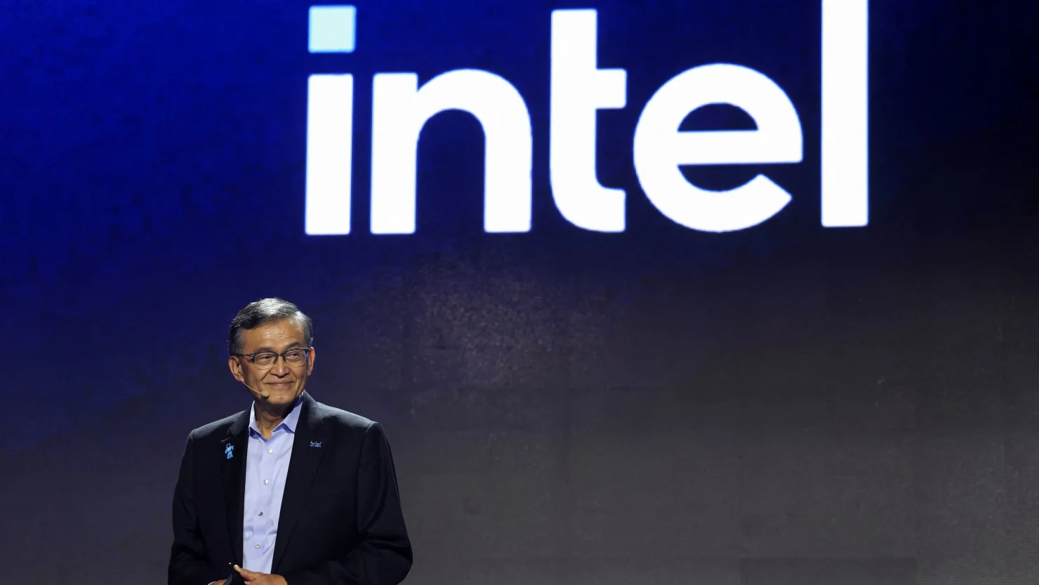 AI’s Biggest Bottleneck: Why Intel and Broadcom Warn of a Capital Crunch